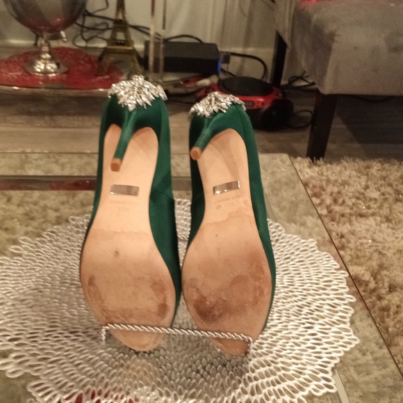 Badgley Mischka Satin Emerald Green size 10 women's heels - Picture 4 of 6